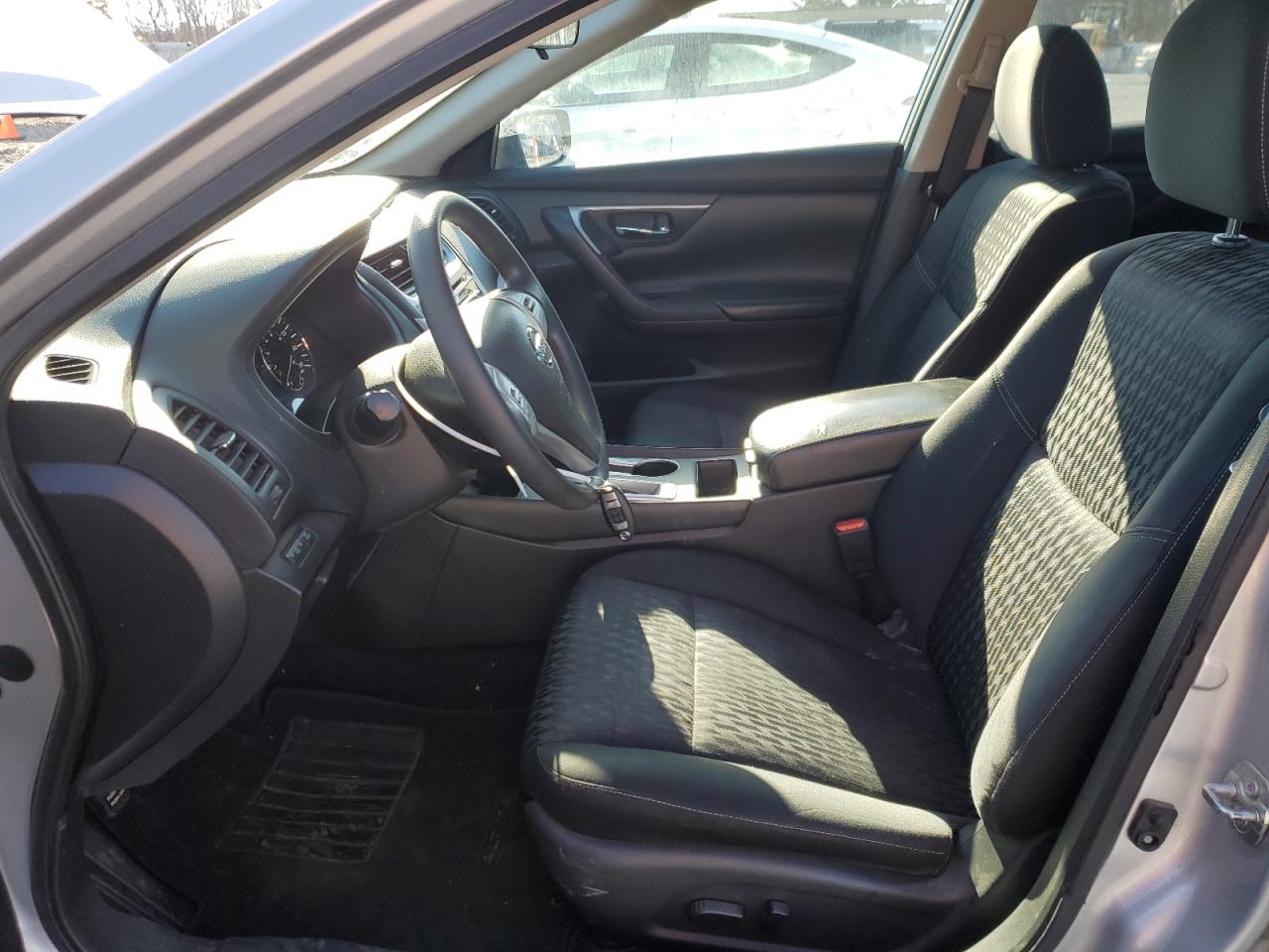 2018 Nissan Altima - Image 7