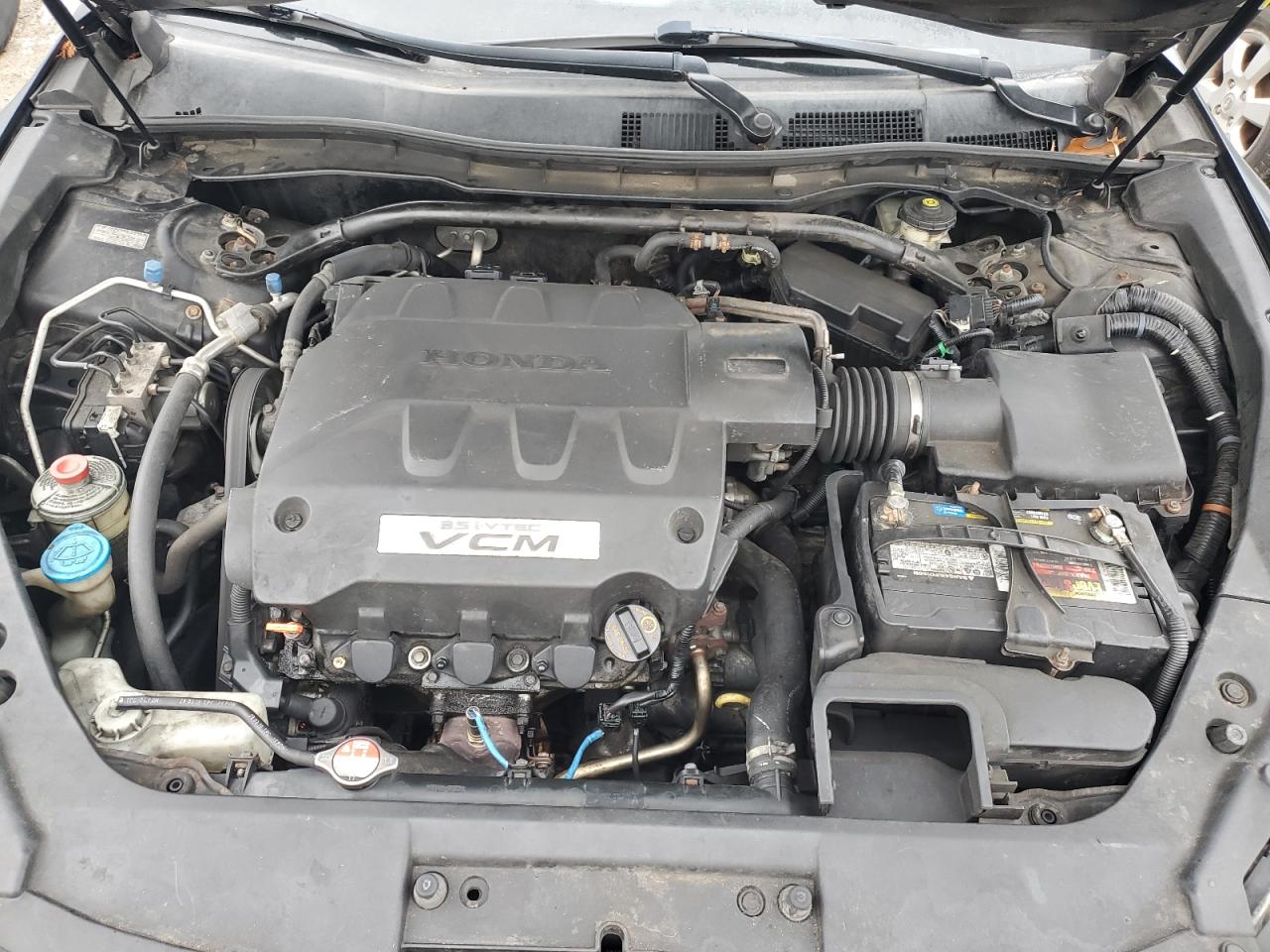 2010 Honda Accord - Image 11