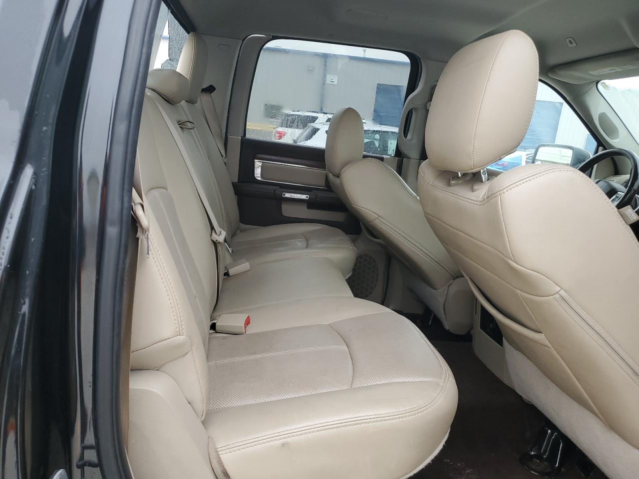 2018 RAM 1500 - Image 10