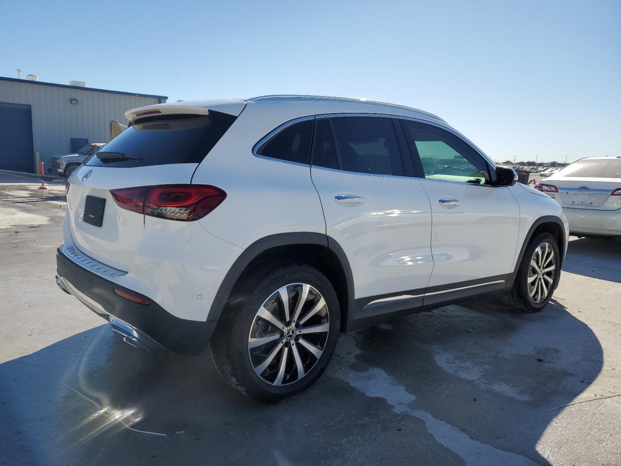 2022 Mercedes-Benz GLA-klasse - Image 3