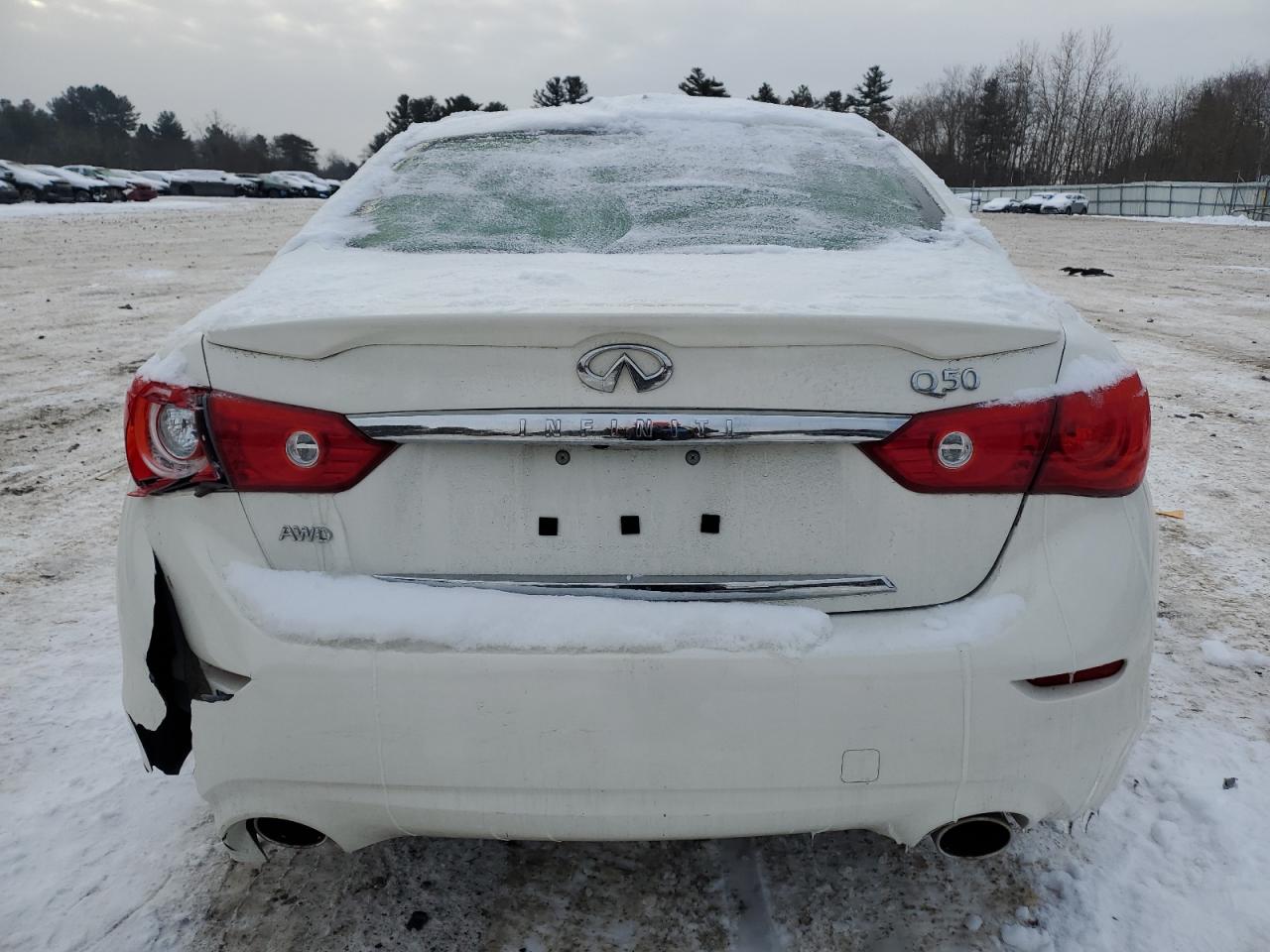 2015 Infiniti Q50 - Image 6
