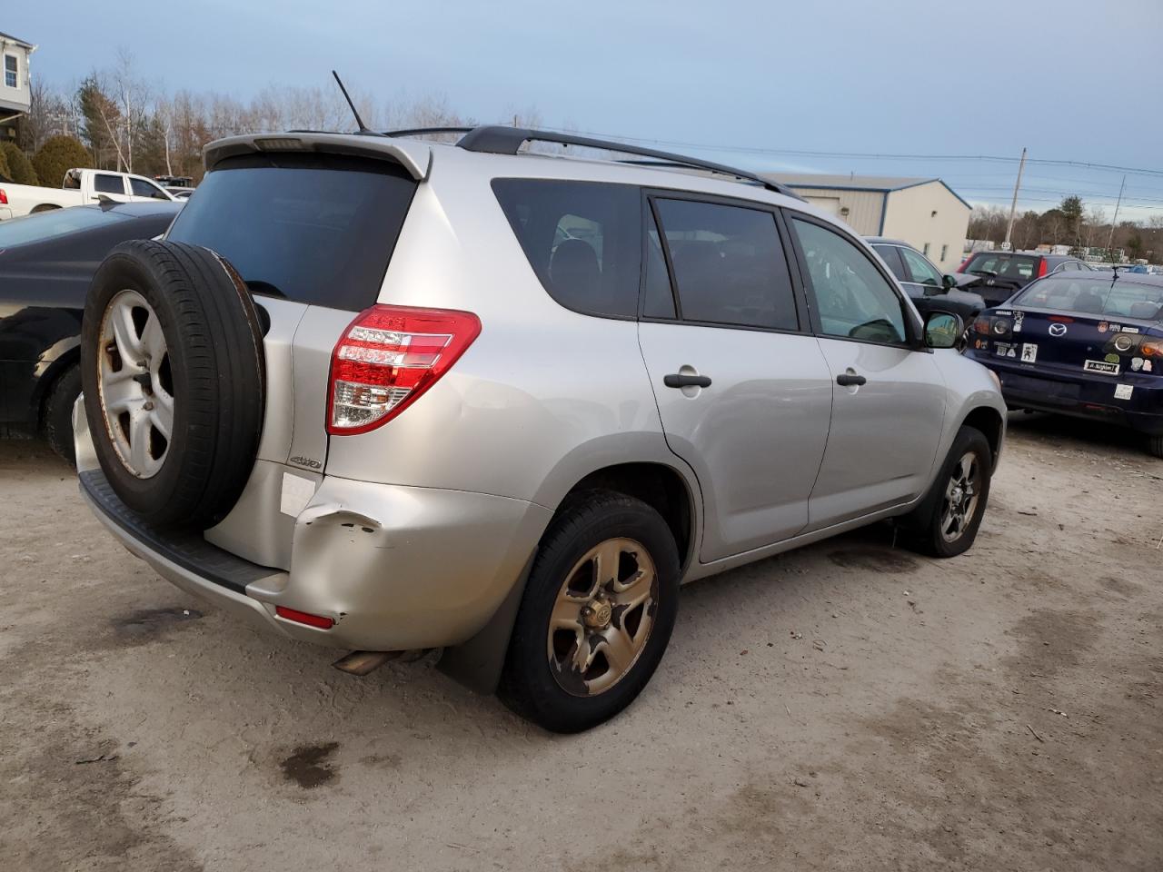 2011 Toyota RAV 4 - Image 3