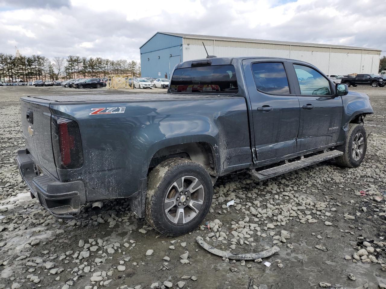 2015 Chevrolet Colorado - Image 3