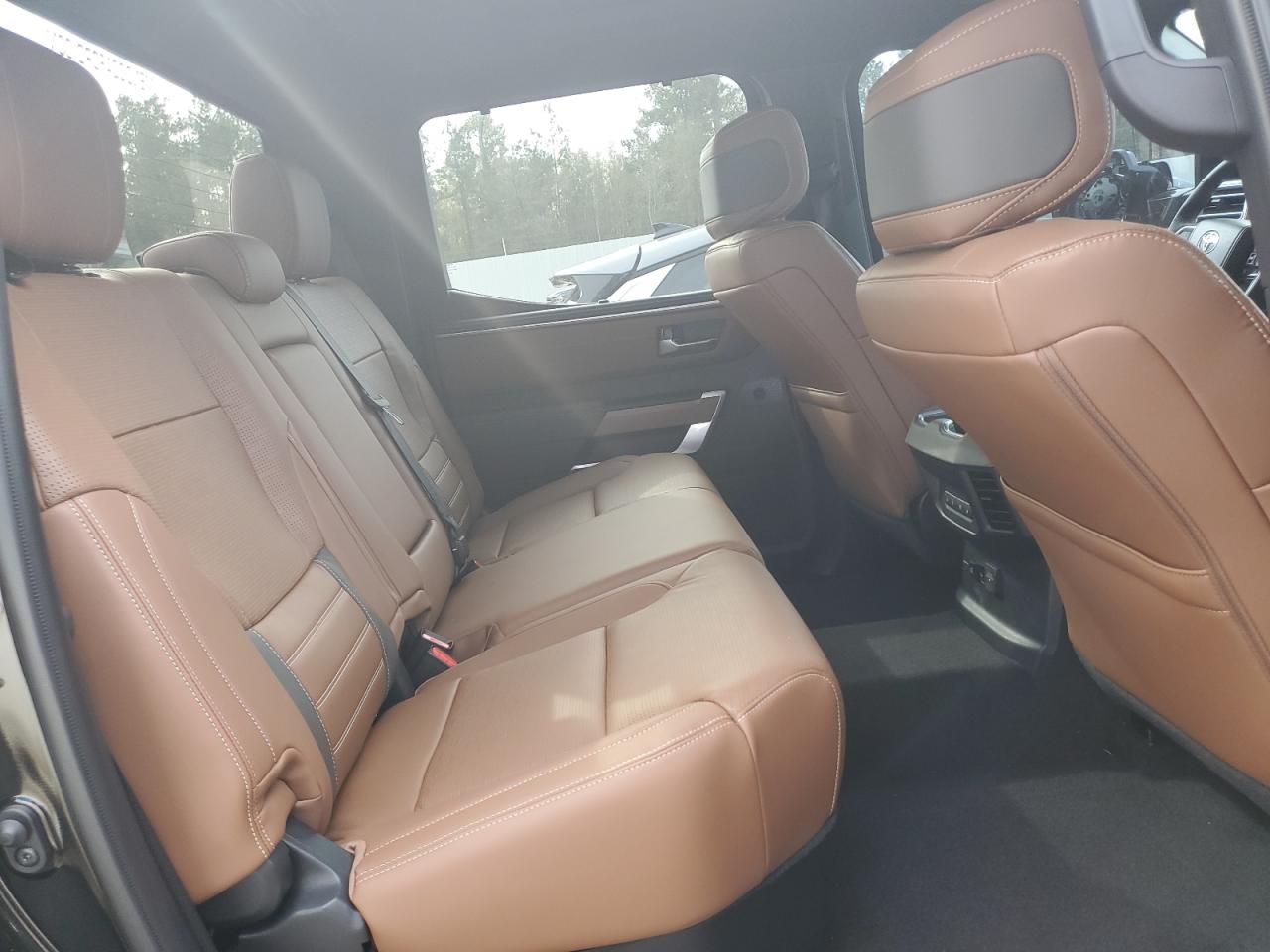 2023 Toyota Tundra - Image 10