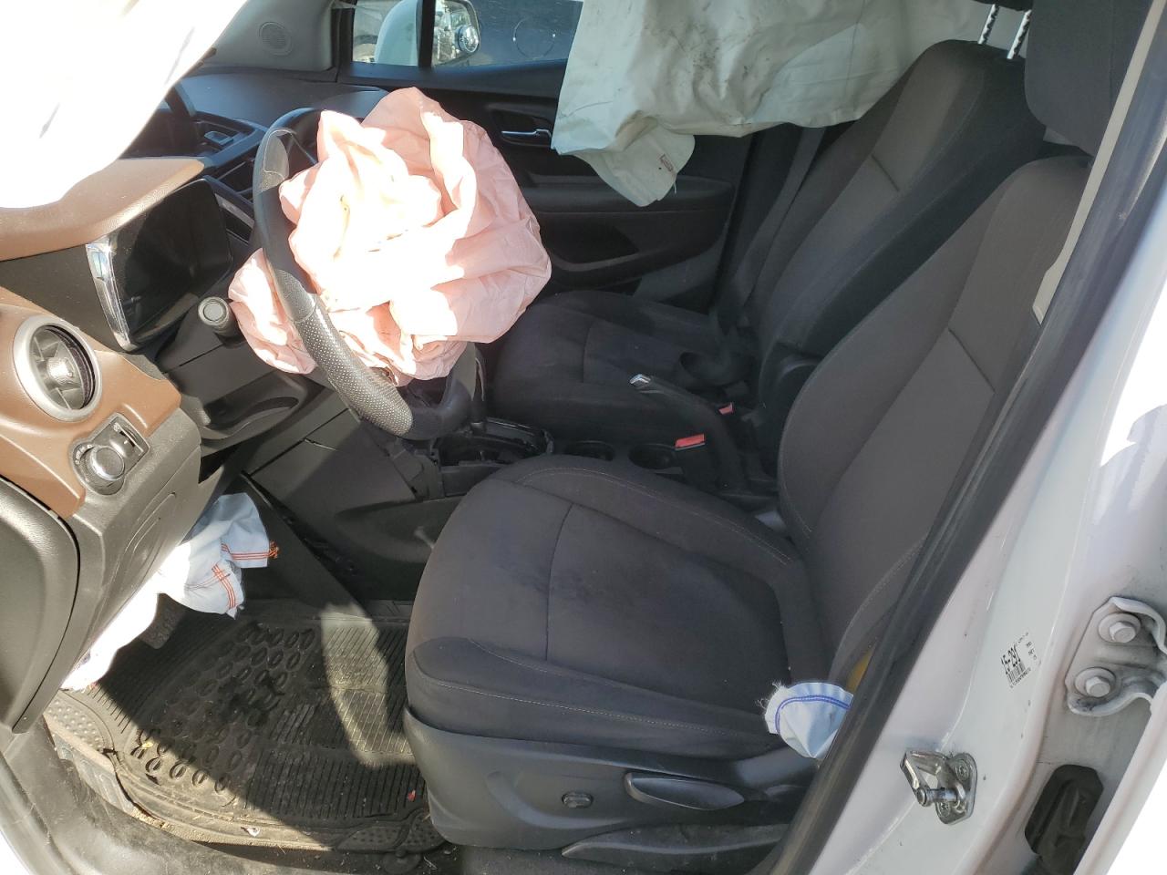 2015 Chevrolet Trax - Image 7