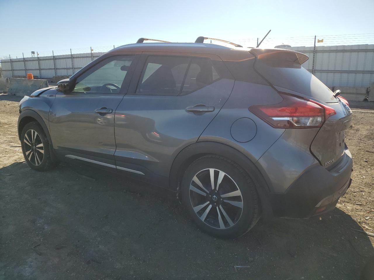 2019 Nissan Kicks - Image 2