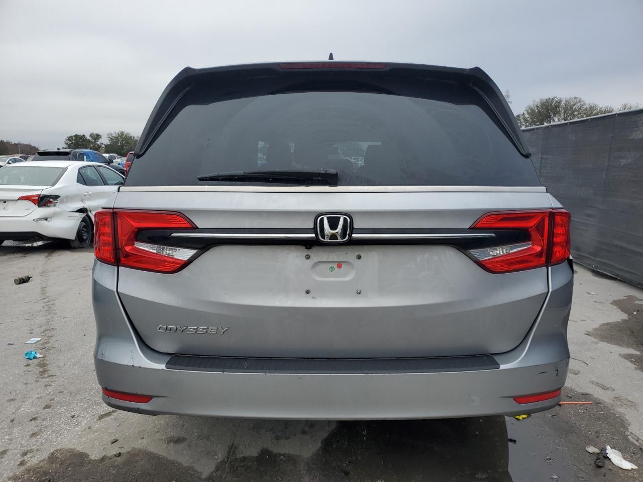 2022 Honda Odyssey - Image 6