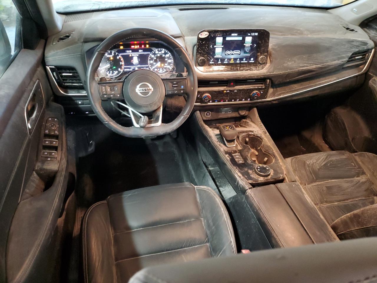2021 Nissan Rogue - Image 8