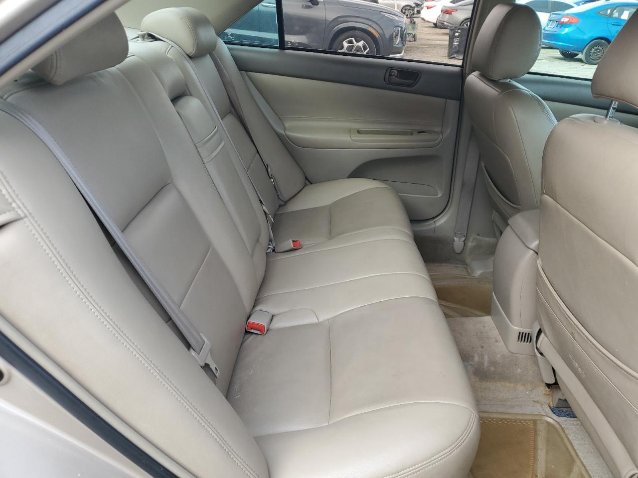 2003 Toyota Camry - Image 10