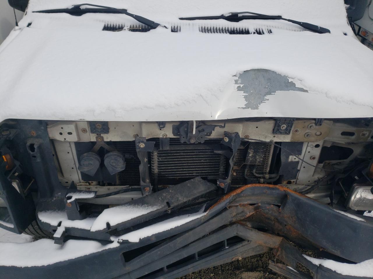 2009 Ford Econoline - Image 12