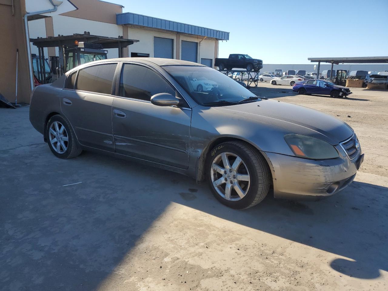 2005 Nissan Altima - Image 4