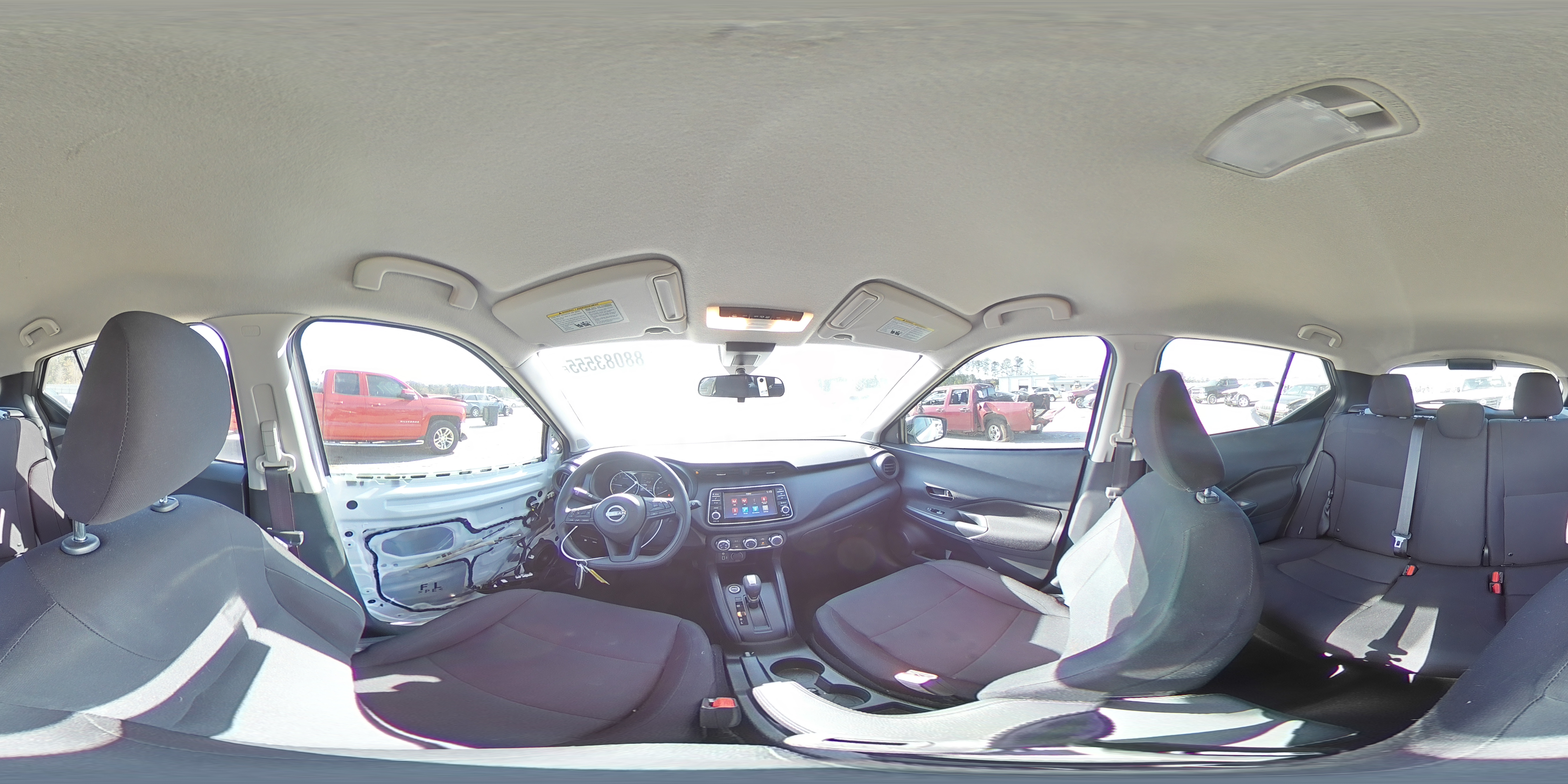 2024 Nissan Kicks - Image 14