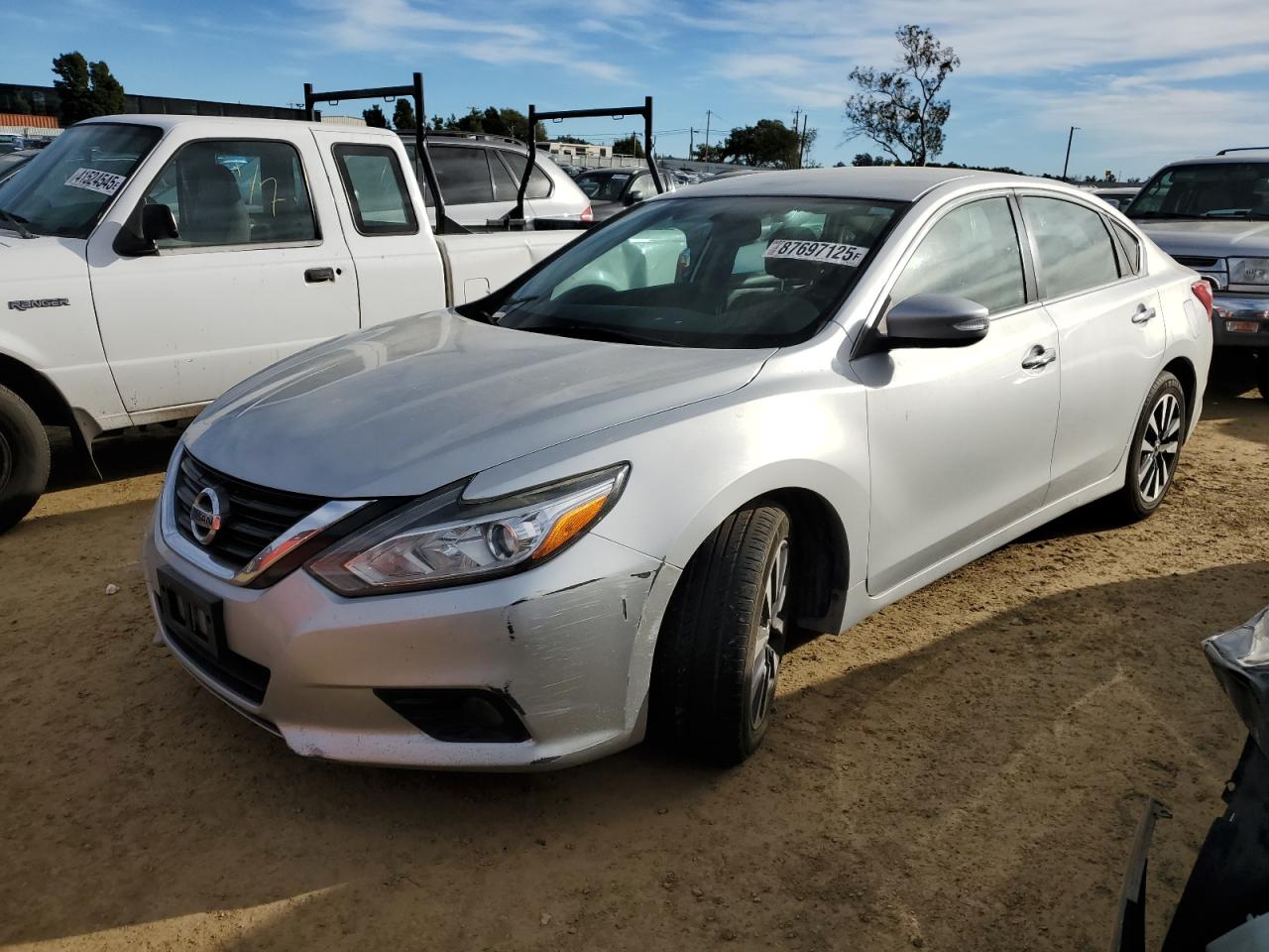 2017 Nissan Altima - Image 1