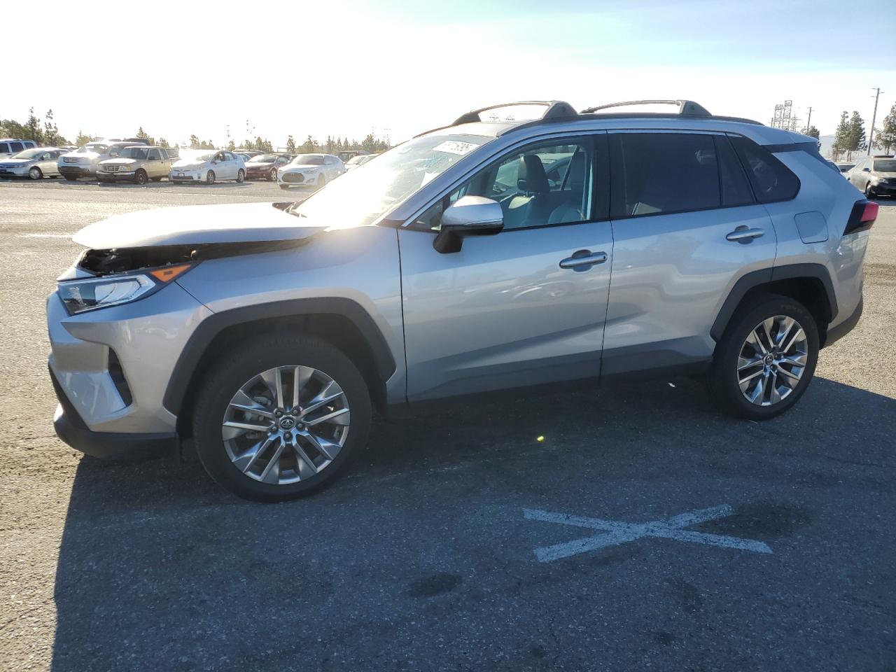 2020 Toyota RAV 4 - Image 1
