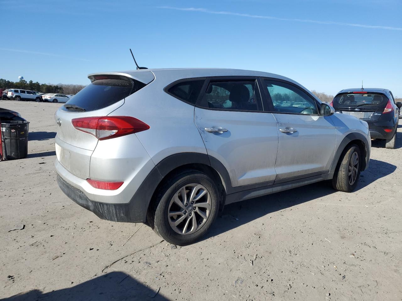 2017 Hyundai Tucson - Image 3