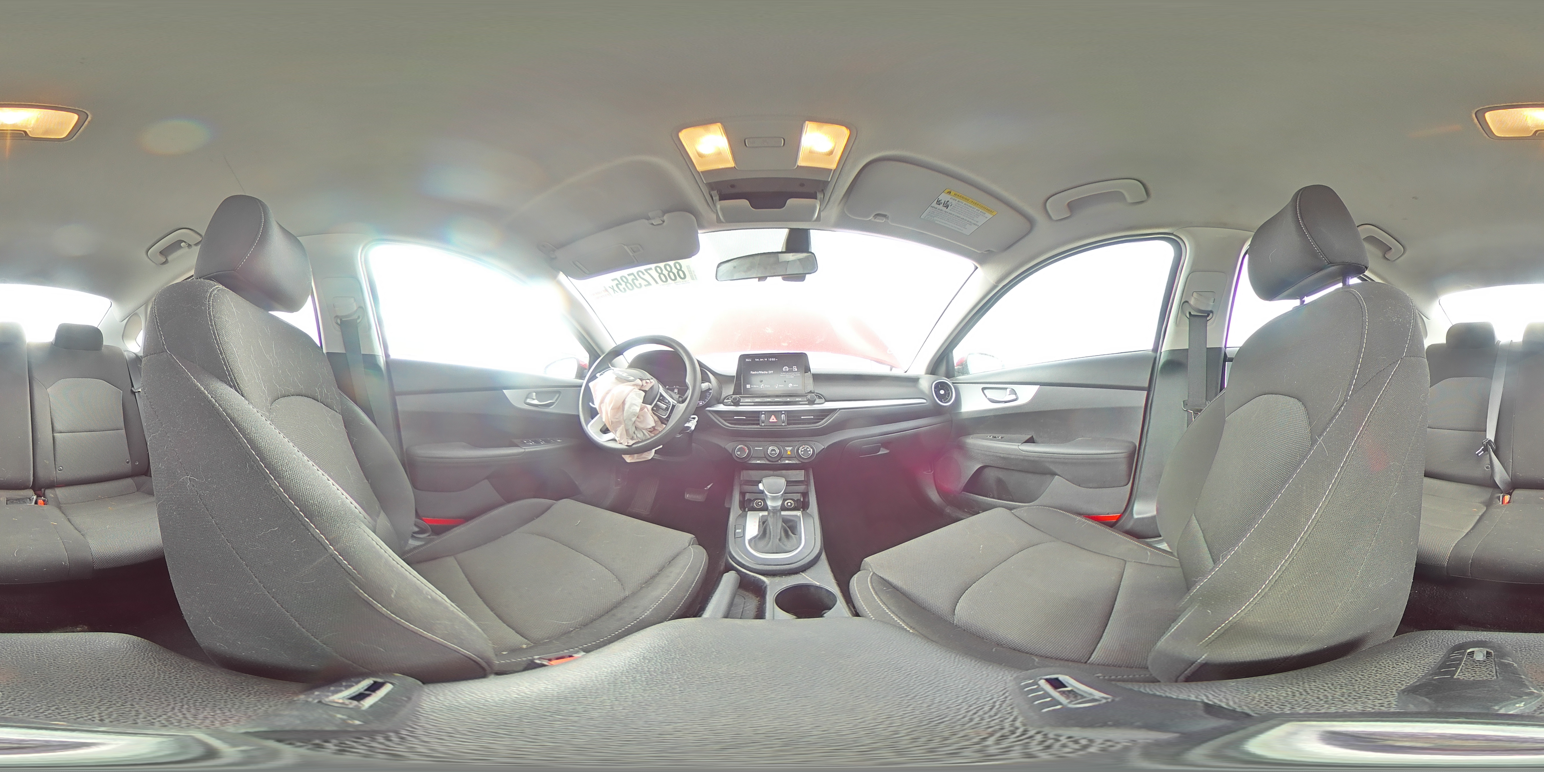 2023 Kia Forte - Image 14