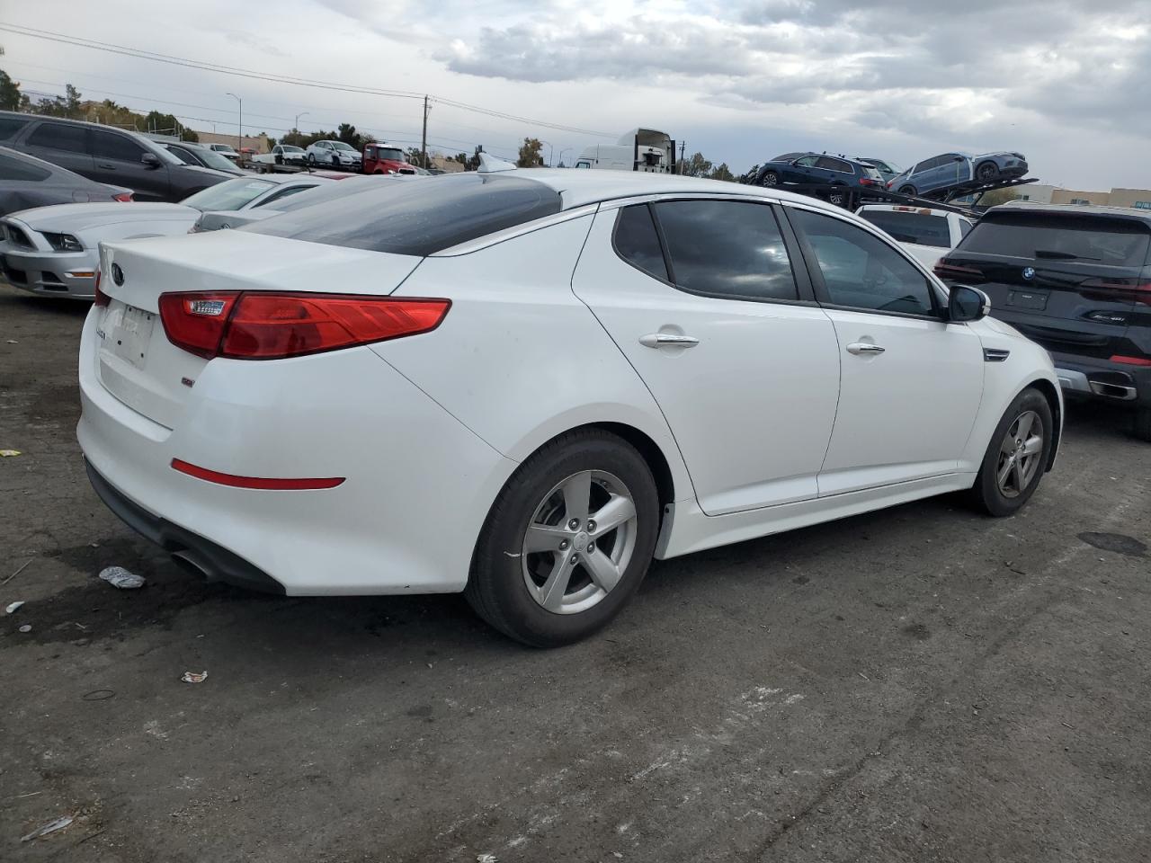 2015 Kia Optima - Image 3