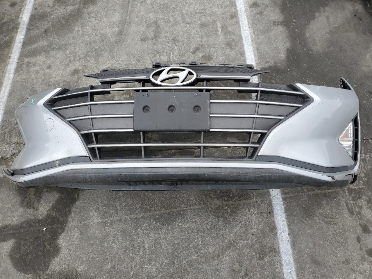 2020 Hyundai Elantra - Image 12
