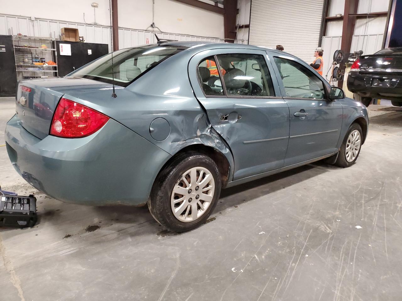 2010 Chevrolet Cobalt - Image 3