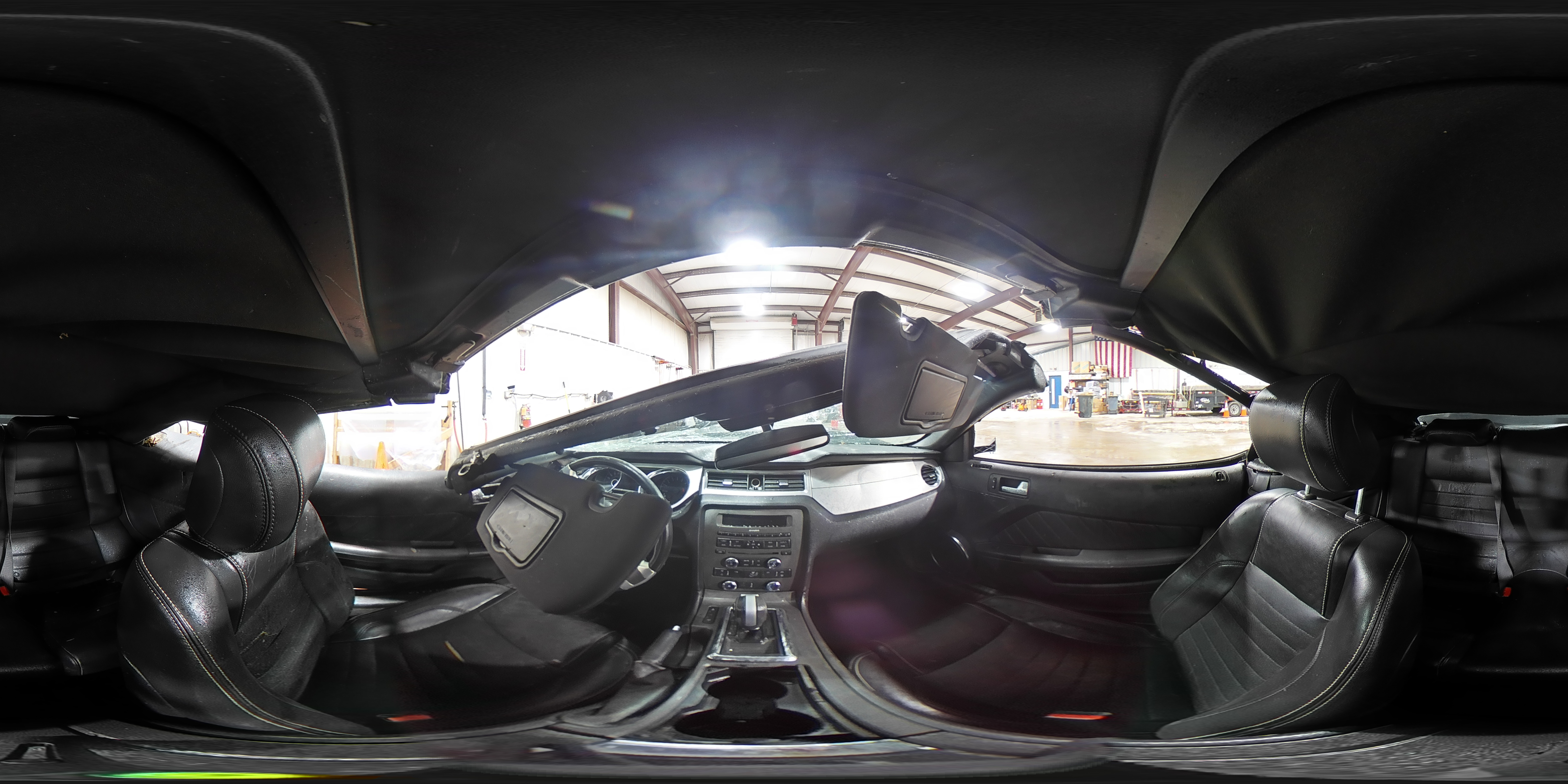 2014 Ford Mustang - Image 13