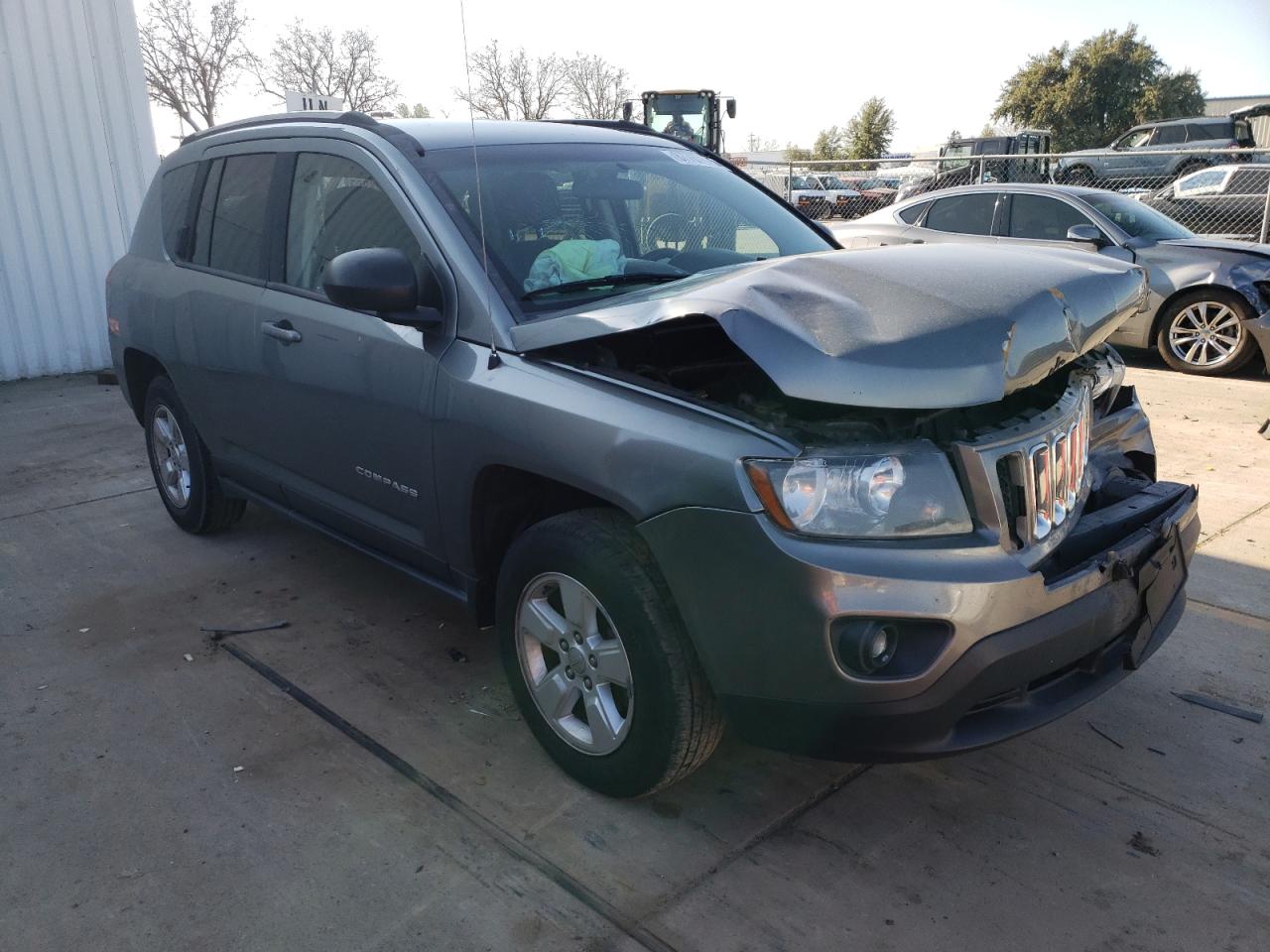 VIN 1C4NJCBA4ED595154 2014 JEEP COMPASS no.4