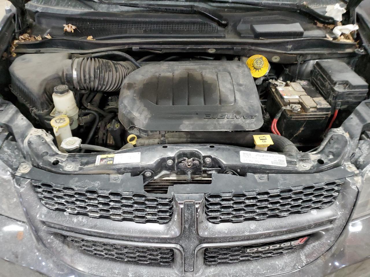 2019 Dodge Caravan - Image 12