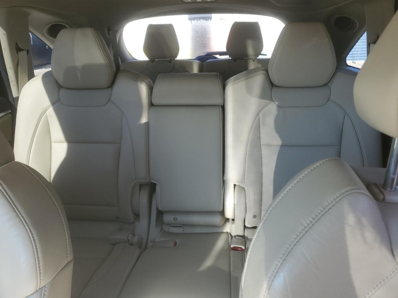 2017 Acura MDX - Image 10