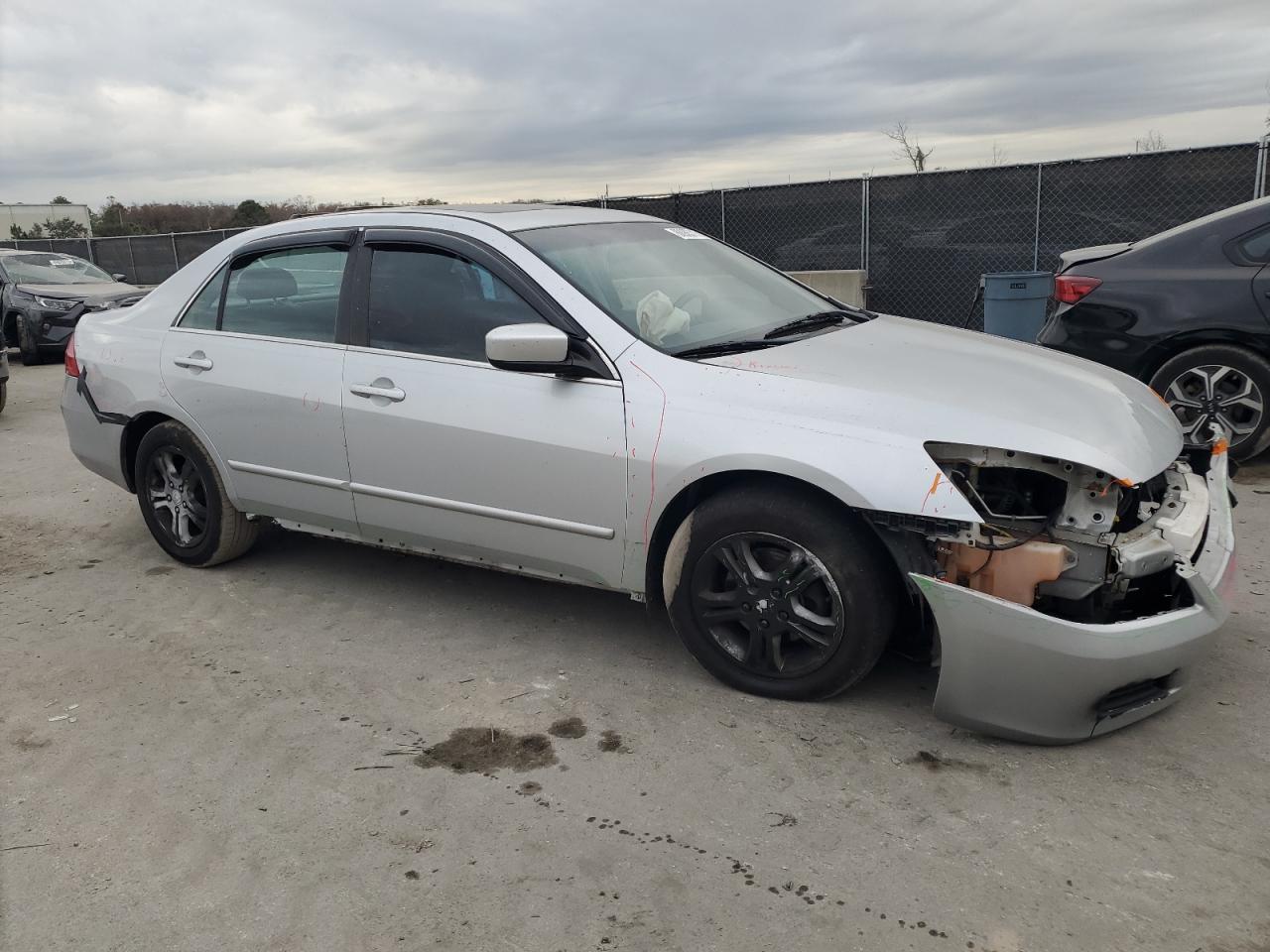2006 Honda Accord - Image 4