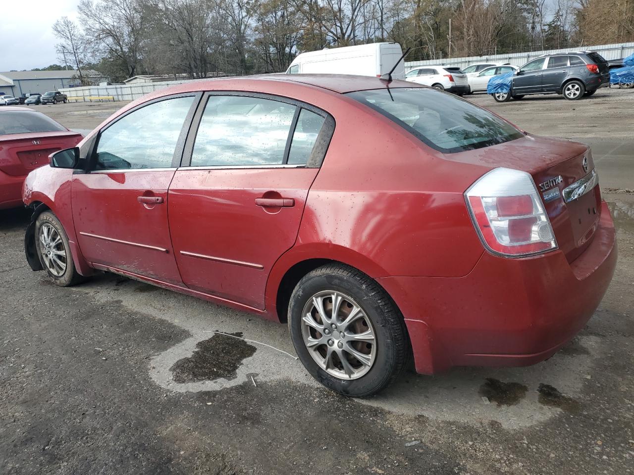 2010 Nissan Sentra - Image 2