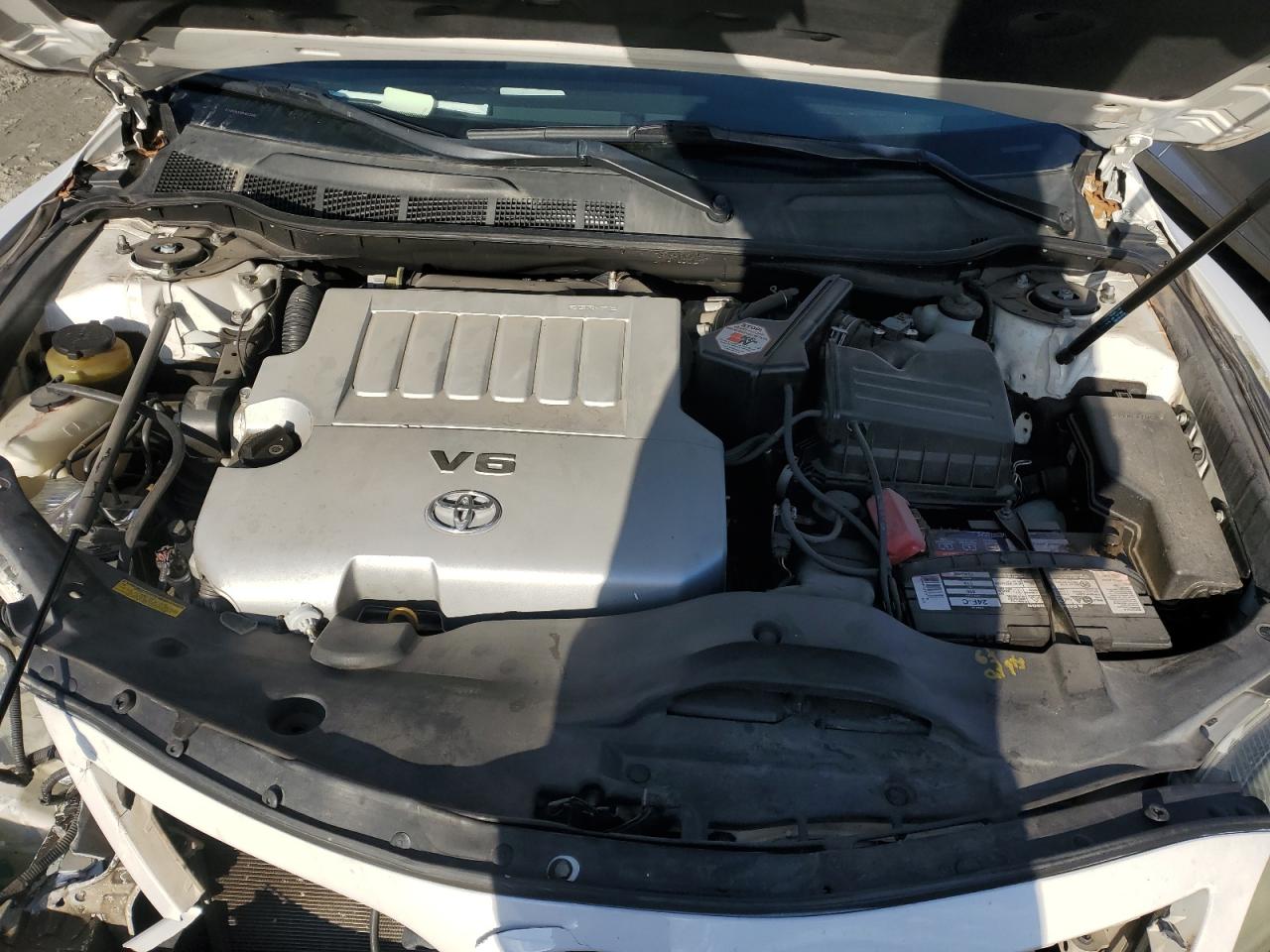2011 Toyota Camry - Image 13