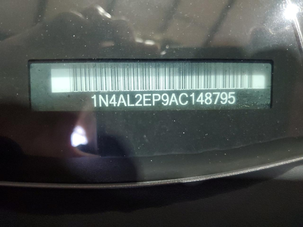 2010 Nissan Altima - Image 14