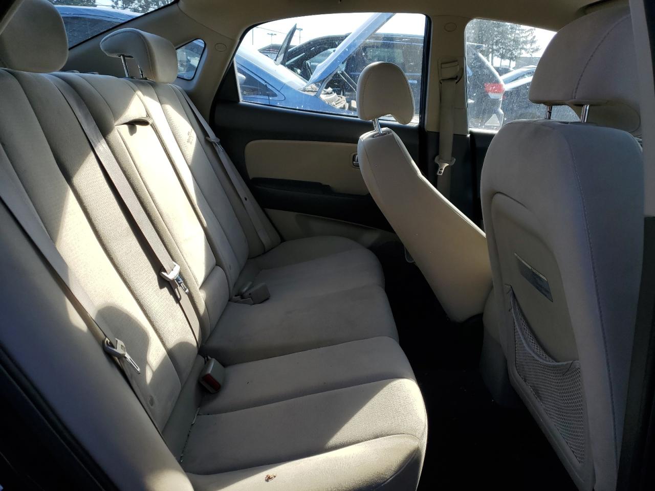 2009 Hyundai Elantra - Image 10