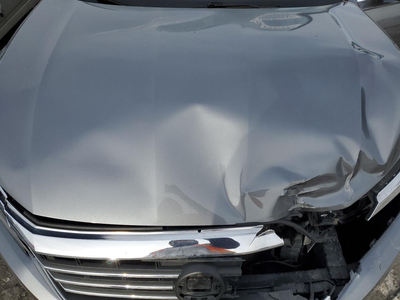 2021 Volkswagen Passat - Image 11