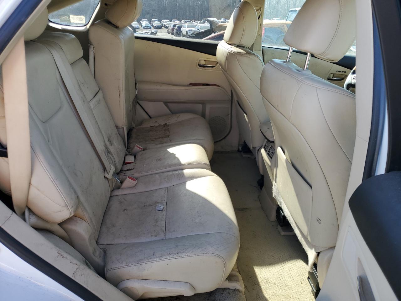 2012 Lexus RX - Image 11