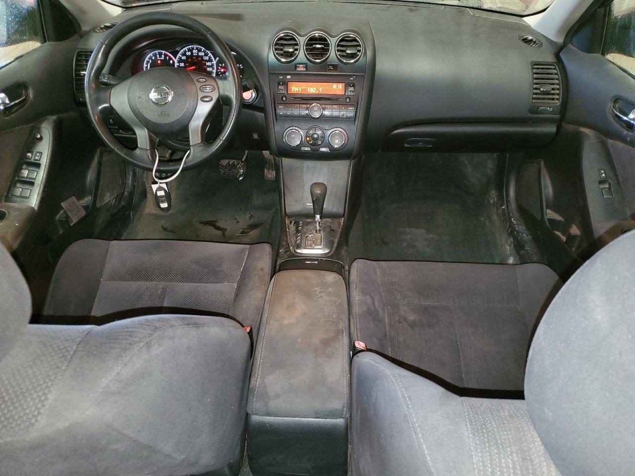 2012 Nissan Altima - Image 8