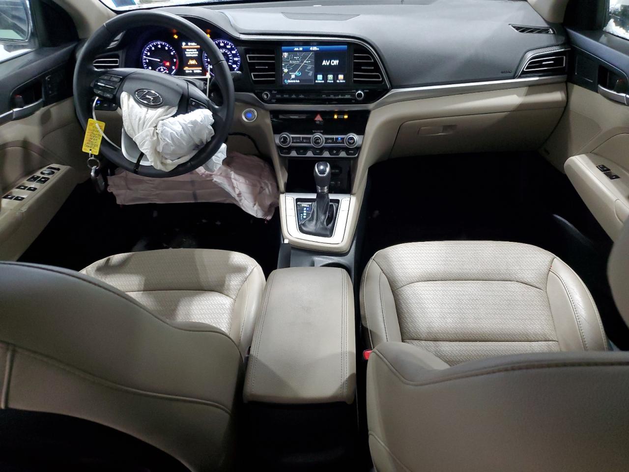 2020 Hyundai Elantra - Image 8