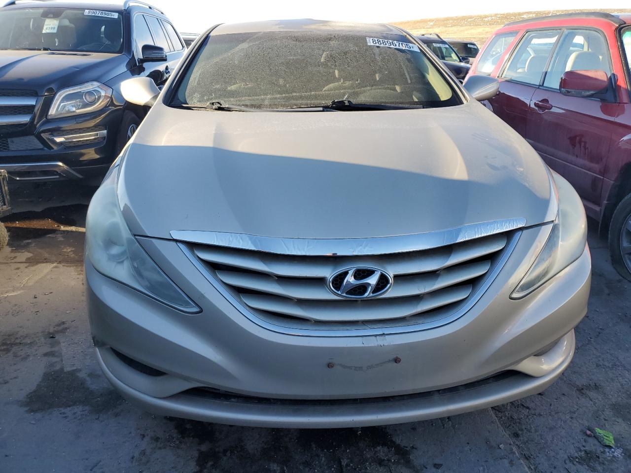2011 Hyundai Sonata - Image 5