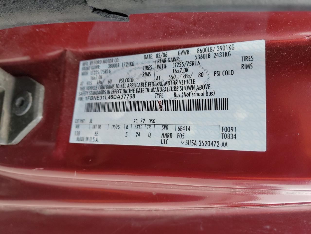2006 Ford Econoline - Image 13