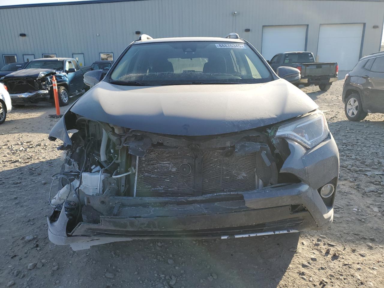 2018 Toyota RAV 4 - Image 5