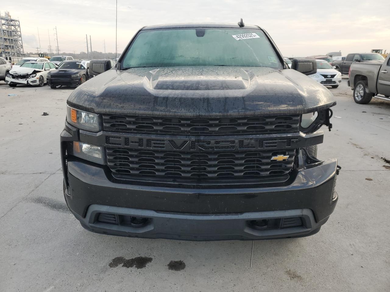 2020 Chevrolet Silverado - Image 5