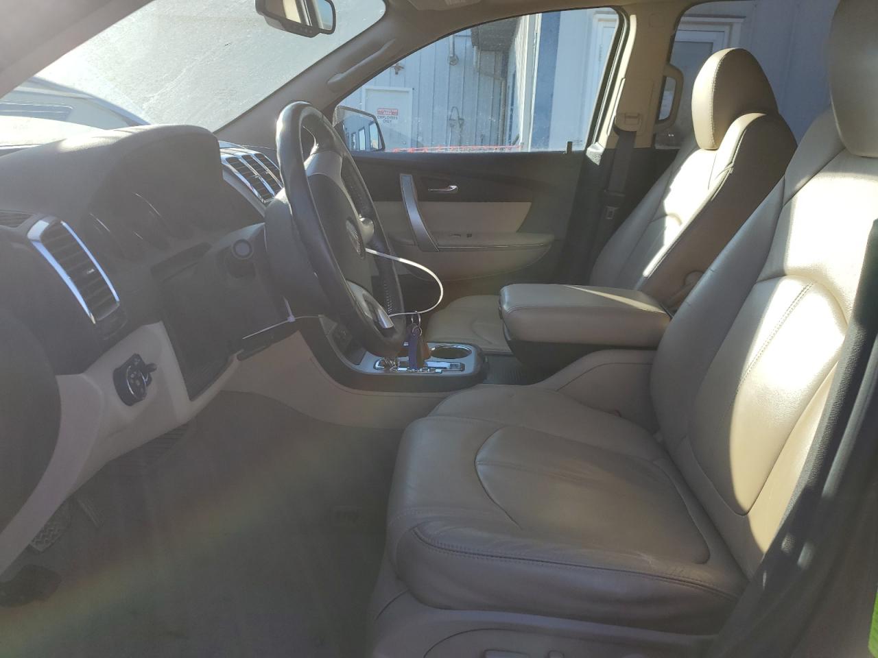 2011 GMC Acadia - Image 7