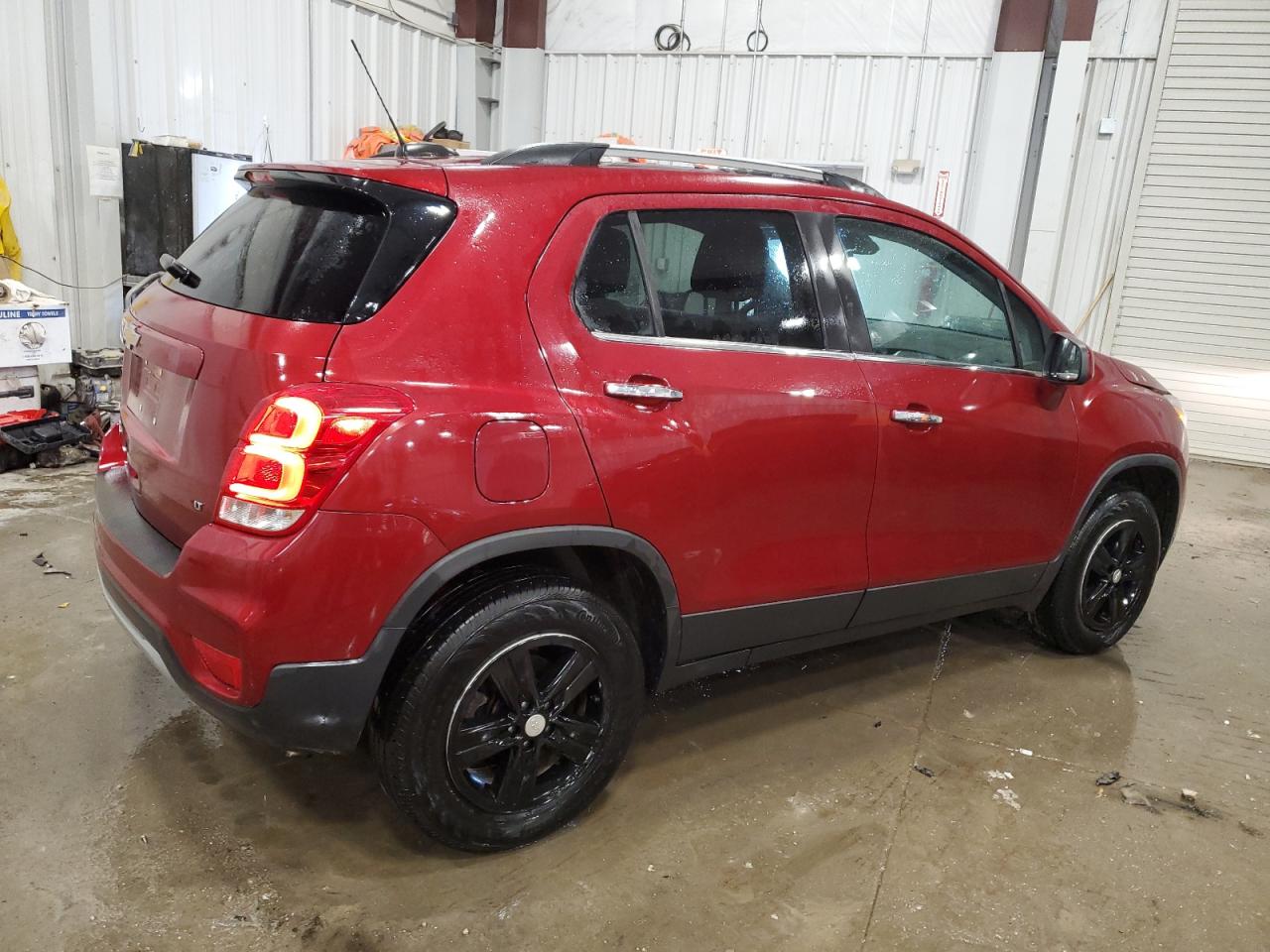 2018 Chevrolet Trax - Image 3