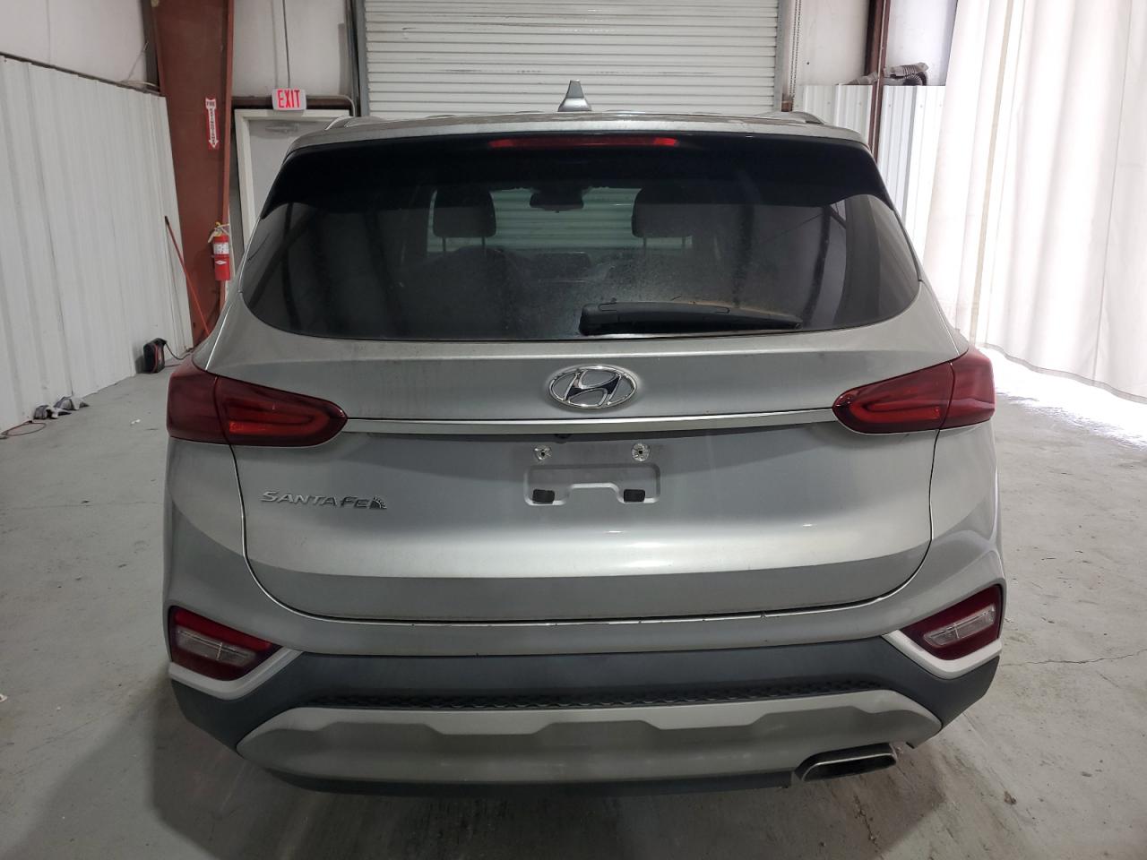 2020 Hyundai Santa Fe - Image 6