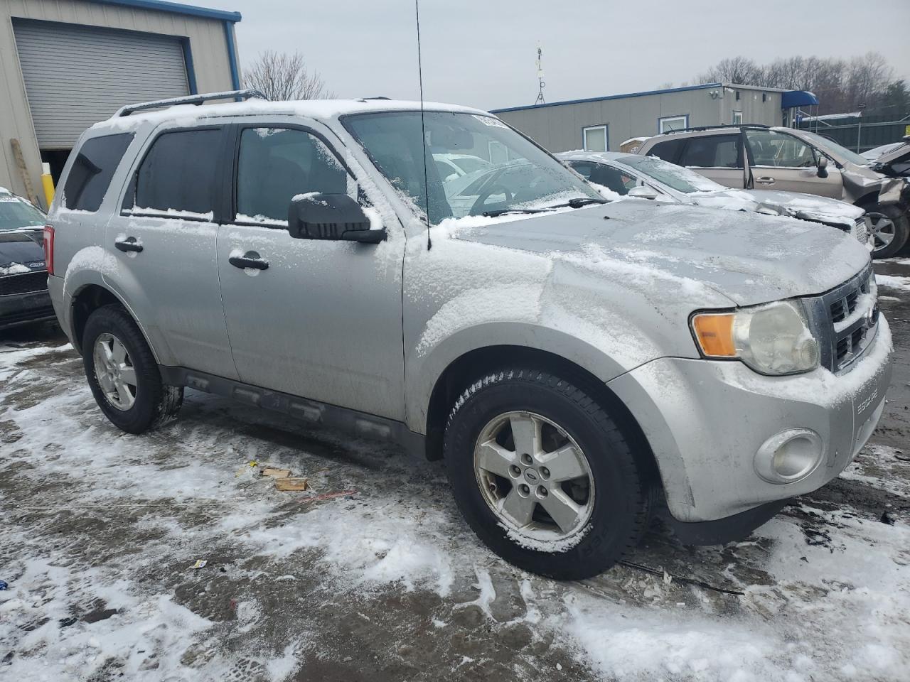 2010 Ford Escape - Image 4