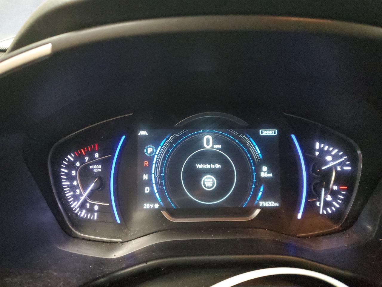 2020 Hyundai Santa Fe - Image 9