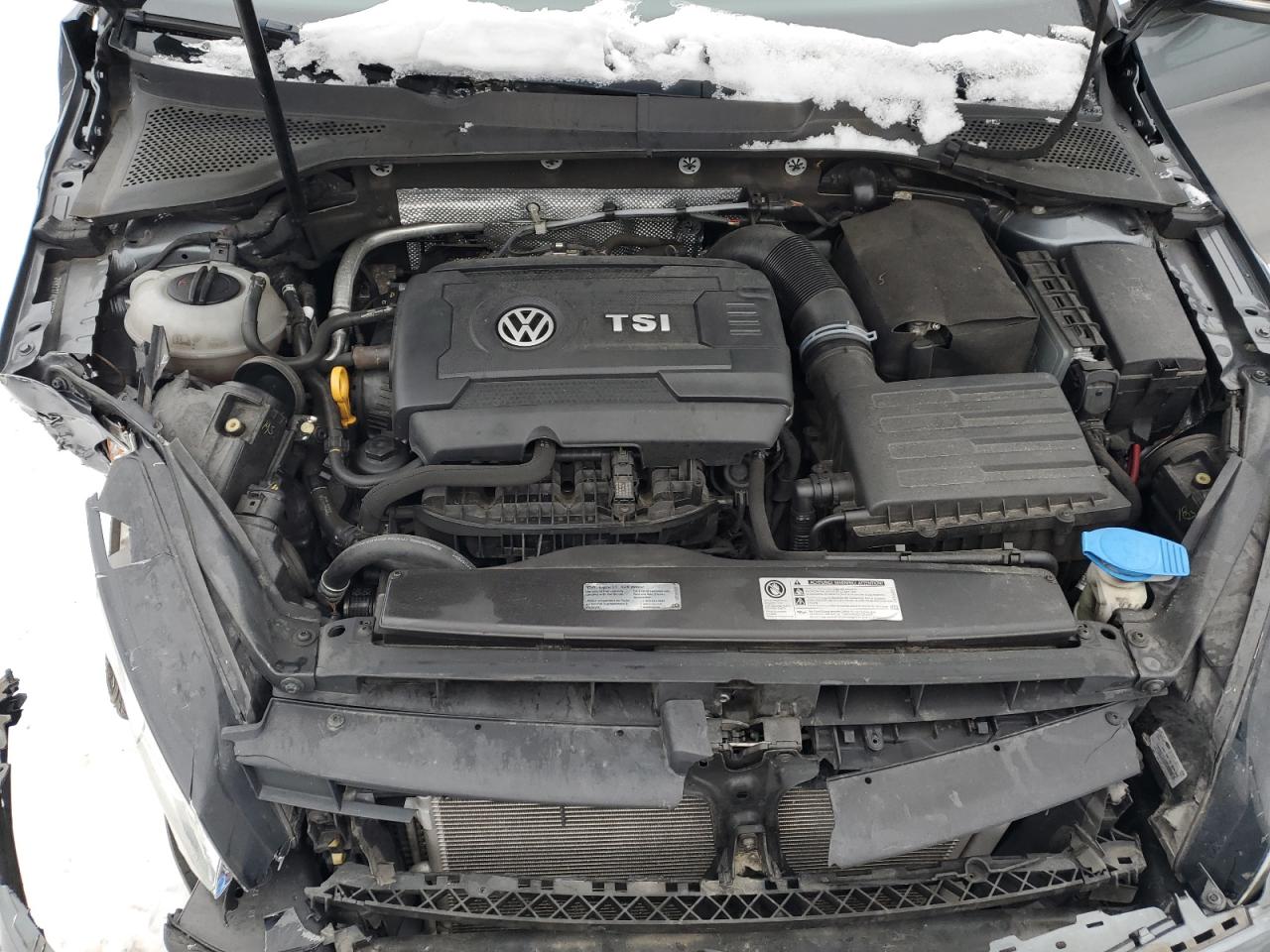 2017 Volkswagen Golf - Image 13