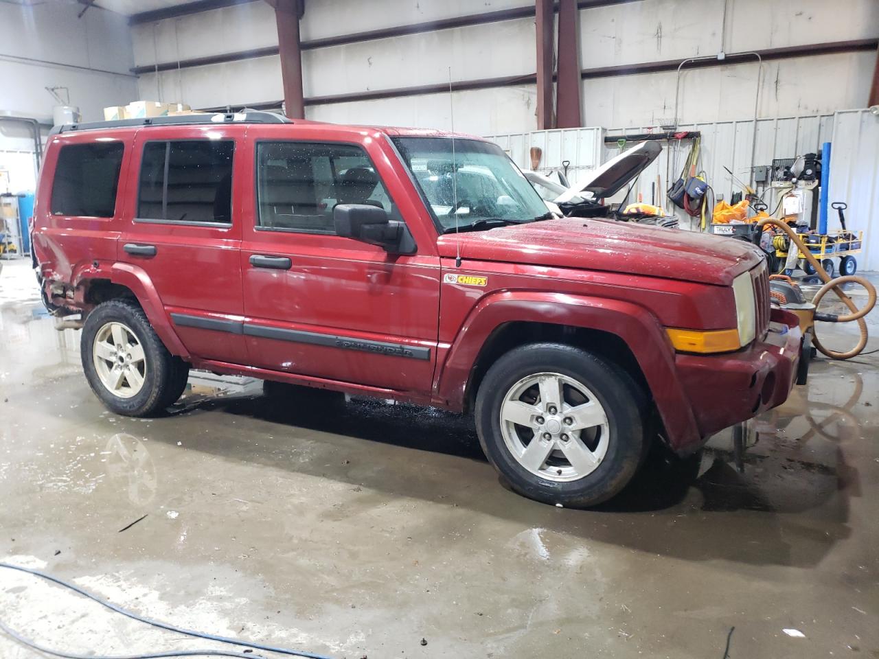2006 Jeep Commander - Image 4