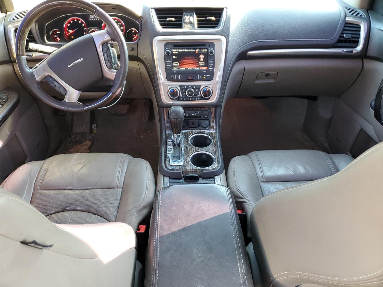 2015 GMC Acadia - Image 8