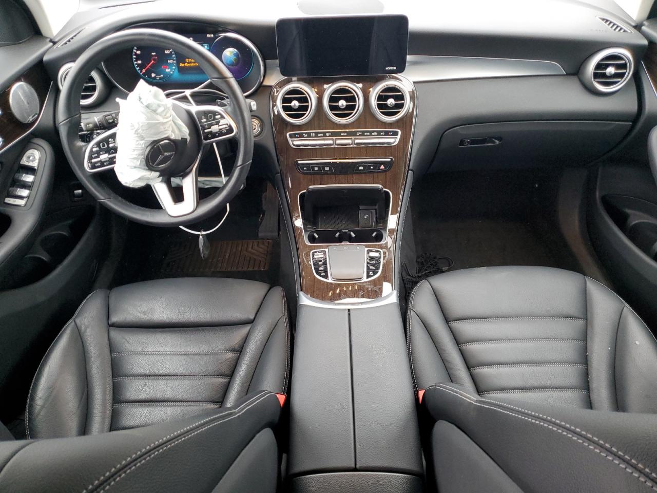 2020 Mercedes-Benz GLC - Image 8