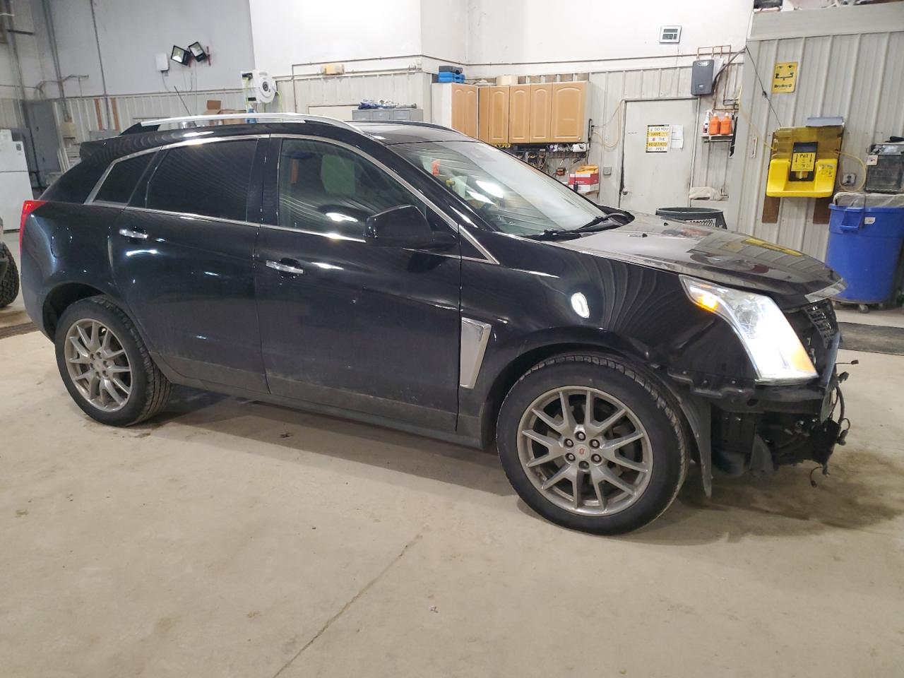 2015 Cadillac SRX - Image 4